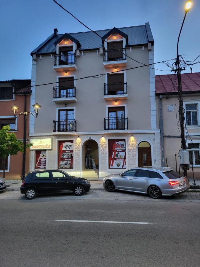 Lux Apartmani Bajova Cetinje Exteriér fotografie