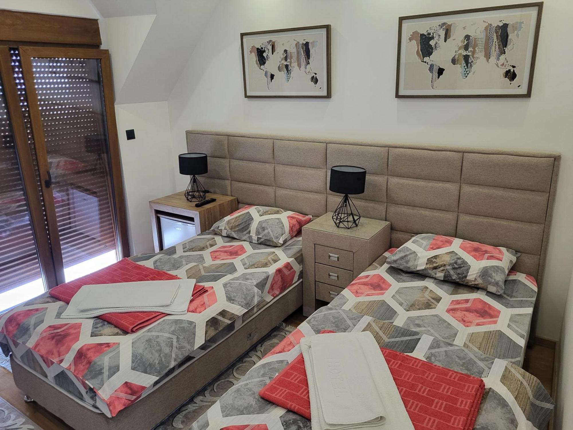 Lux Apartmani Bajova Cetinje Exteriér fotografie